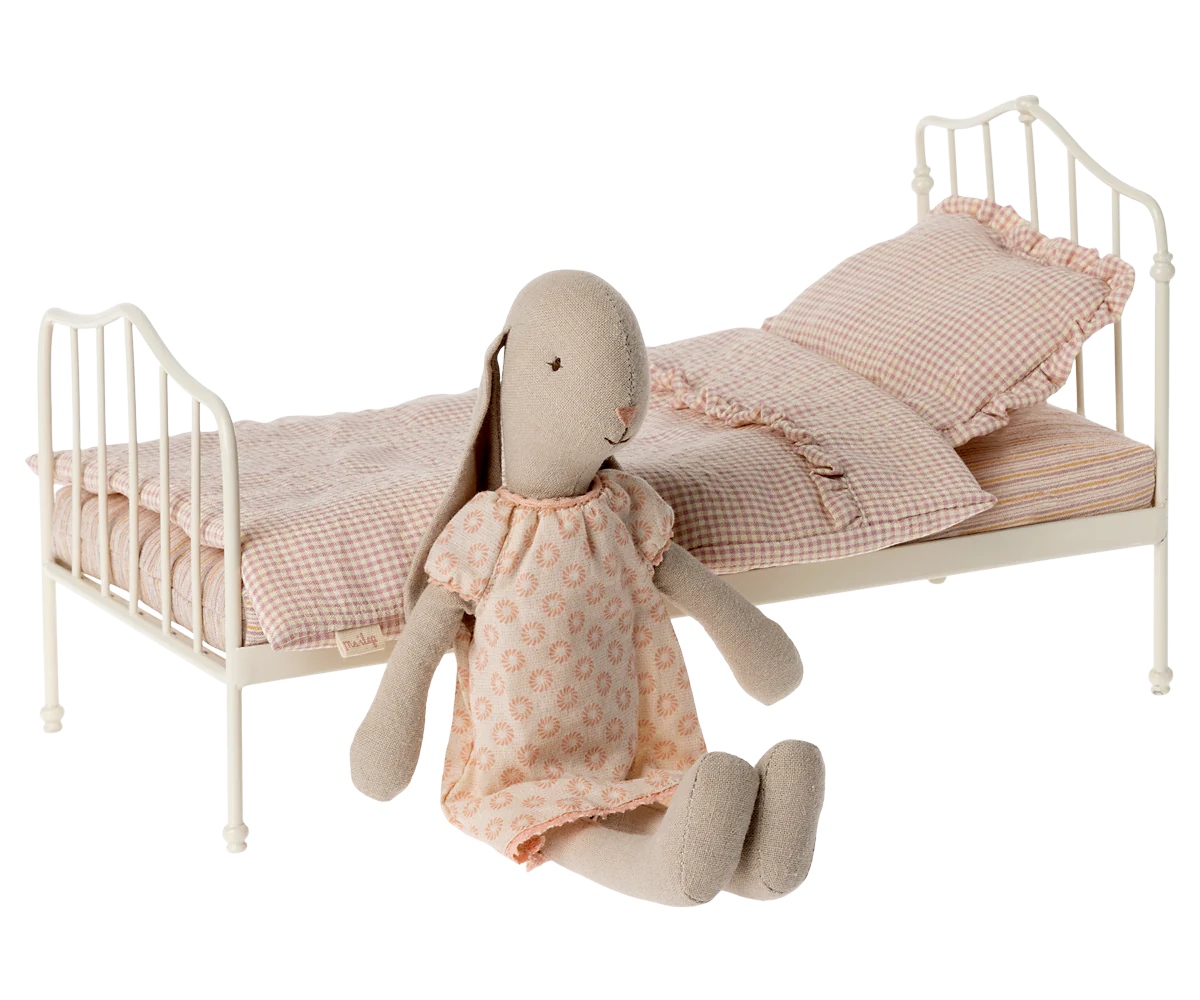 Miniature Bed - Dark Rose
