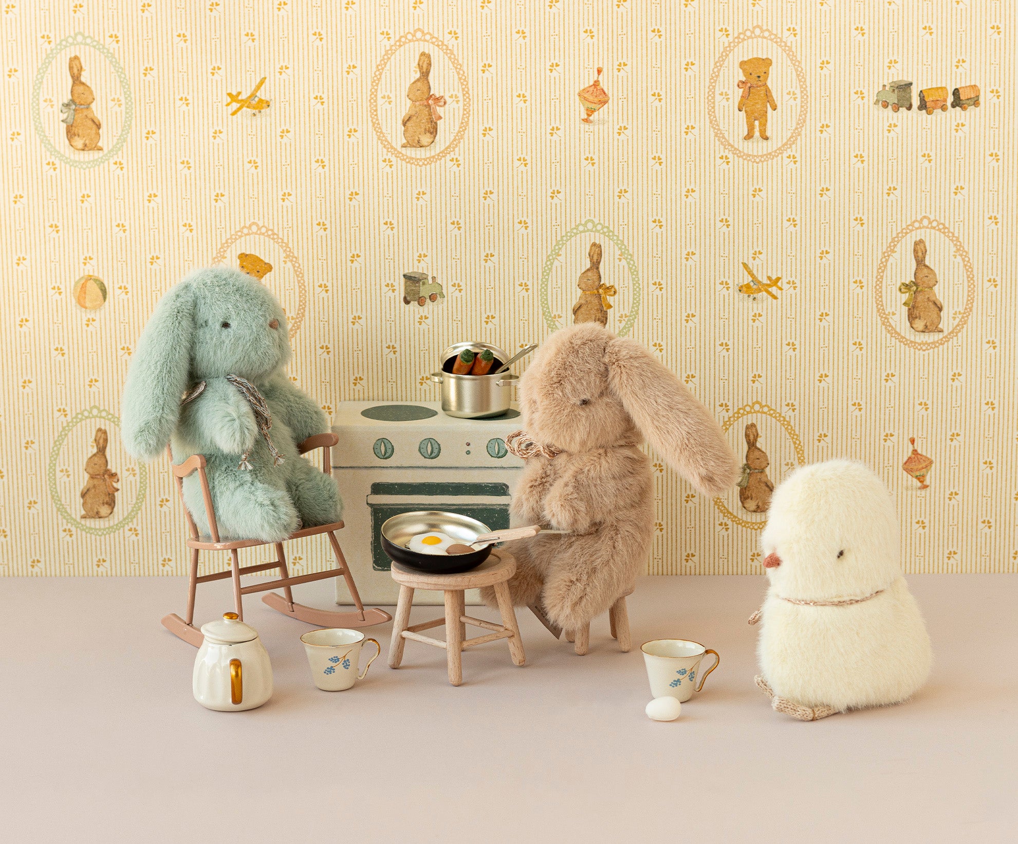 Bunny Plush, Mini - Cream Peach