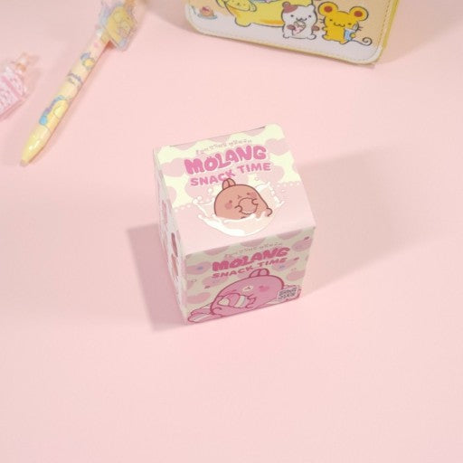 Molang Snack Time