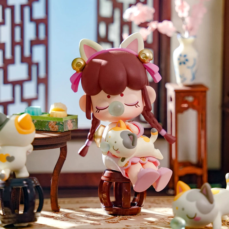 Nanci Blooming Girl Surprising Figure Doll