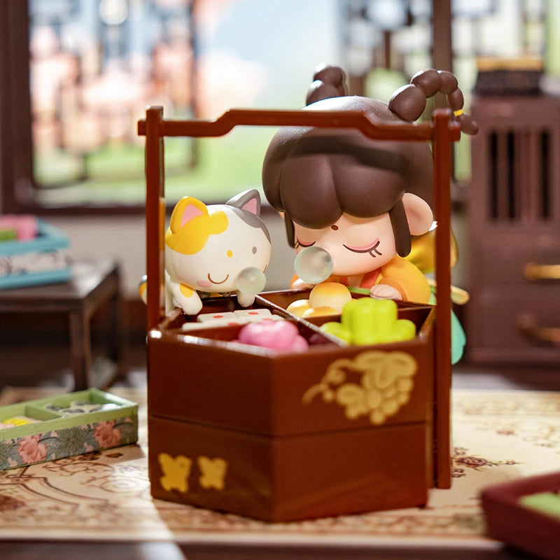 Nanci Blooming Girl Surprising Figure Doll