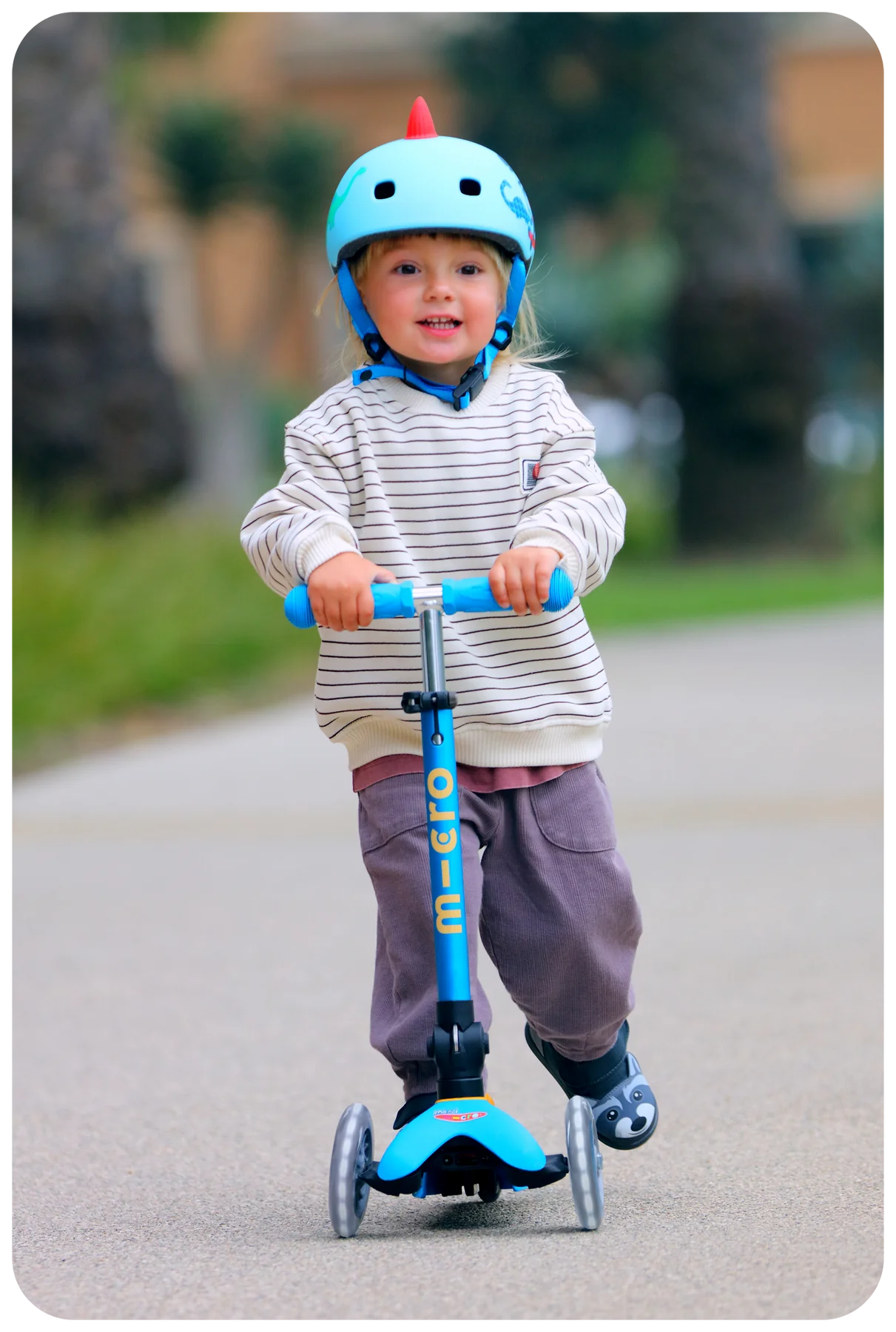 Micro Mini Foldable LED Scooter - Ocean Blue