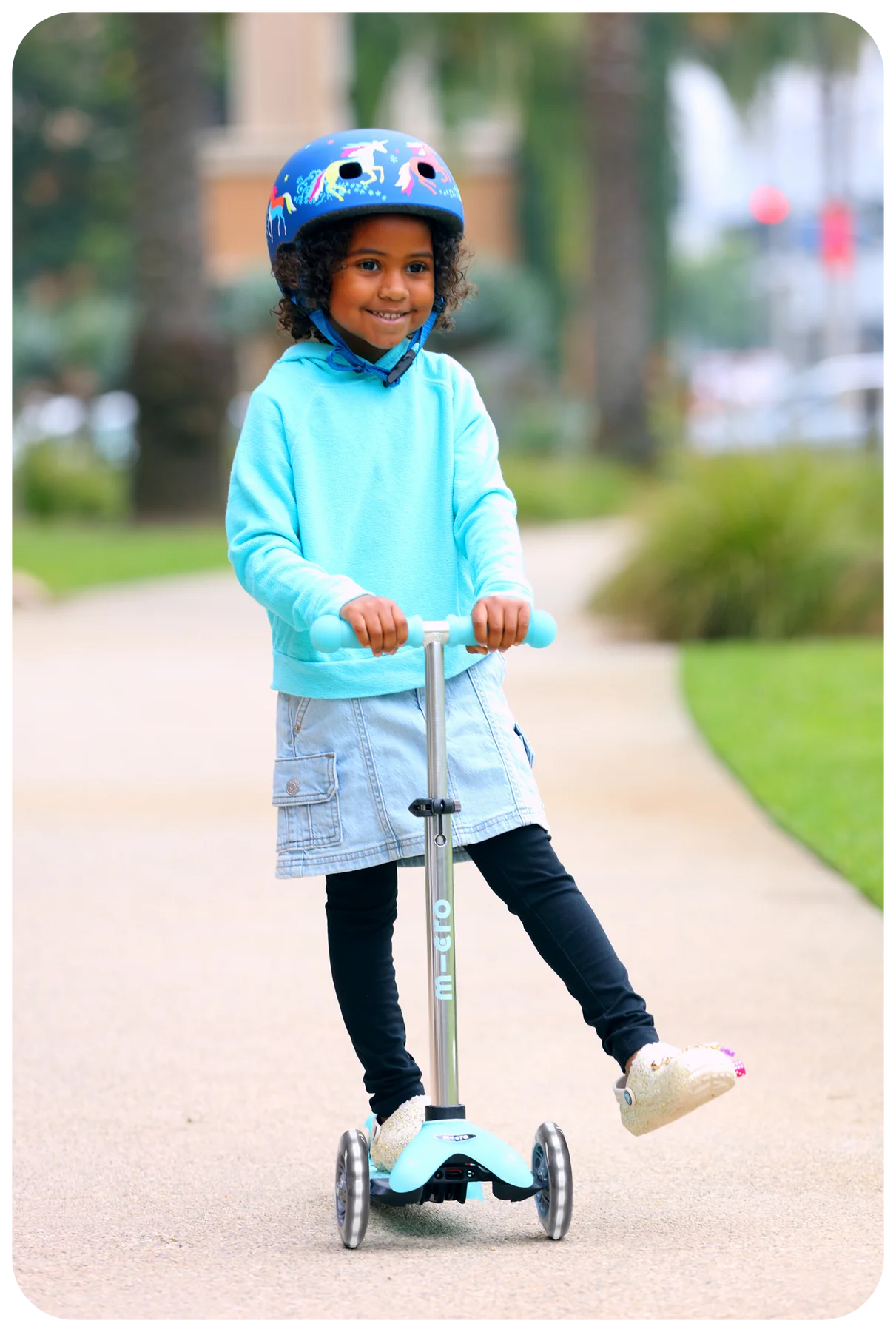 Micro Mini Glow Plus LED Scooter Glacier Aqua