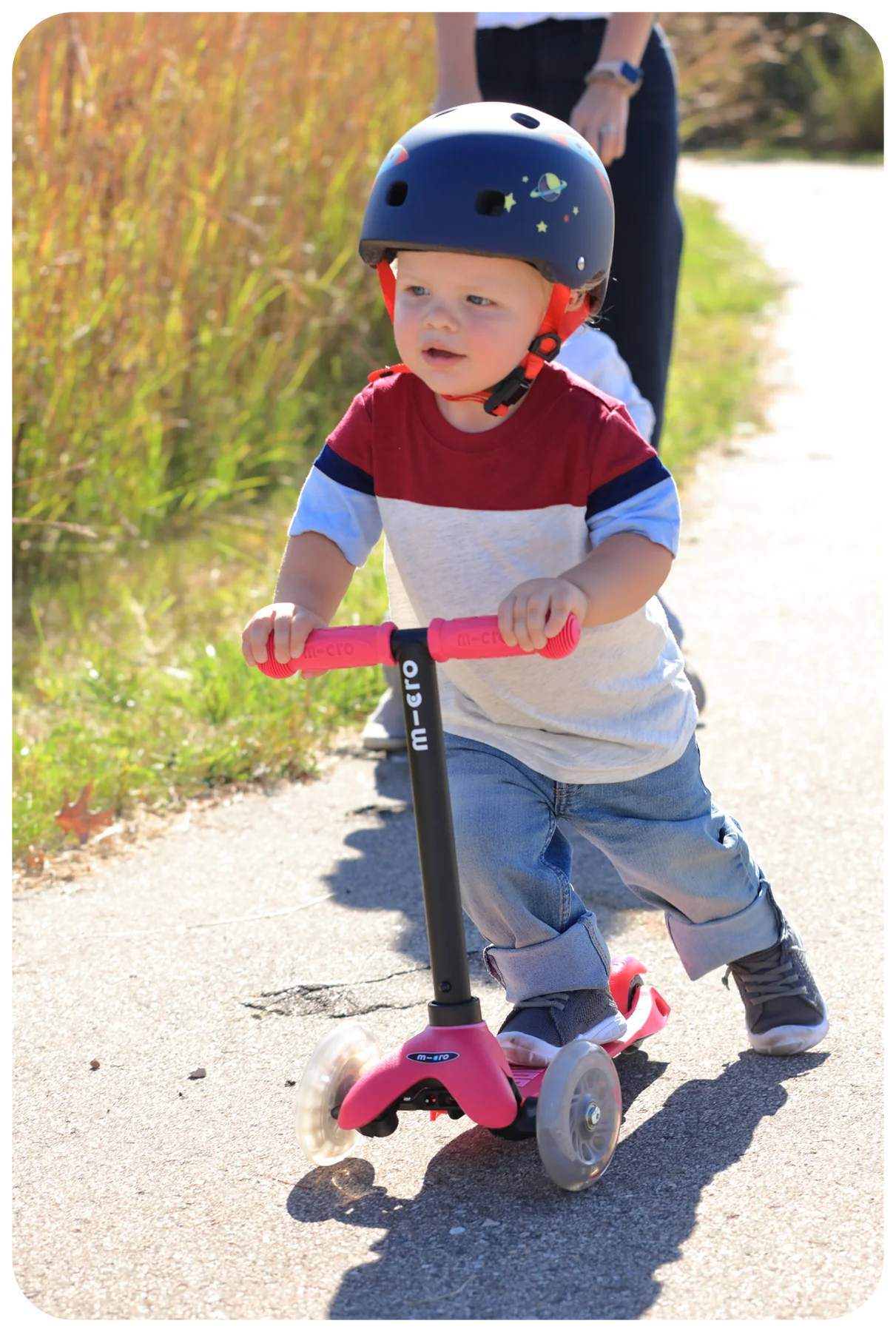 Micro Mini2Grow LED Scooter - Pink
