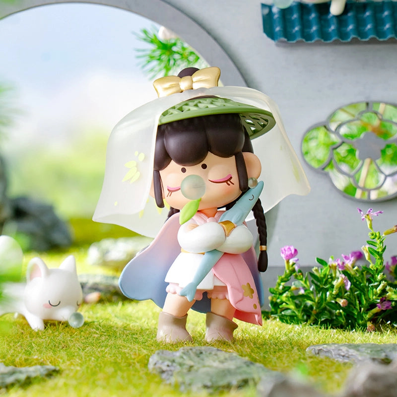Nanci Blooming Girl Surprising Figure Doll