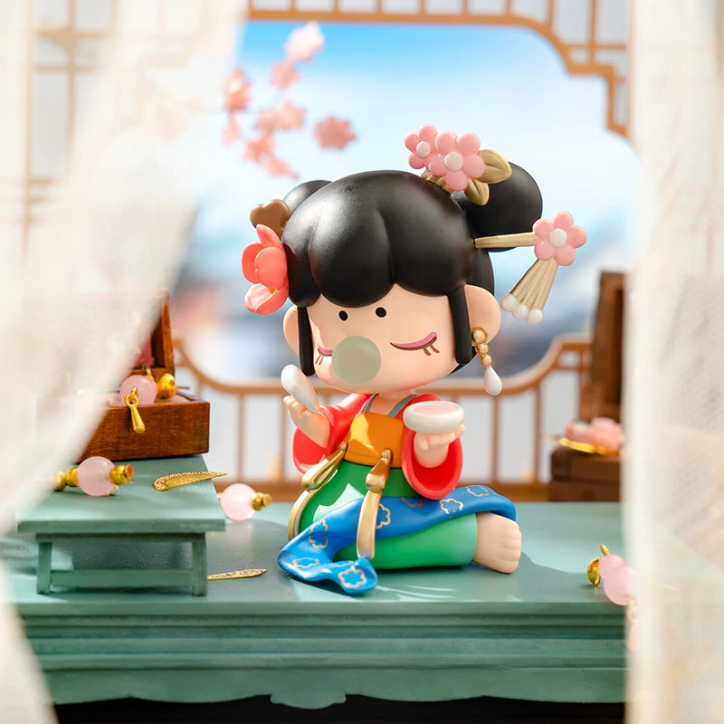 Nanci Blooming Girl Surprising Figure Doll