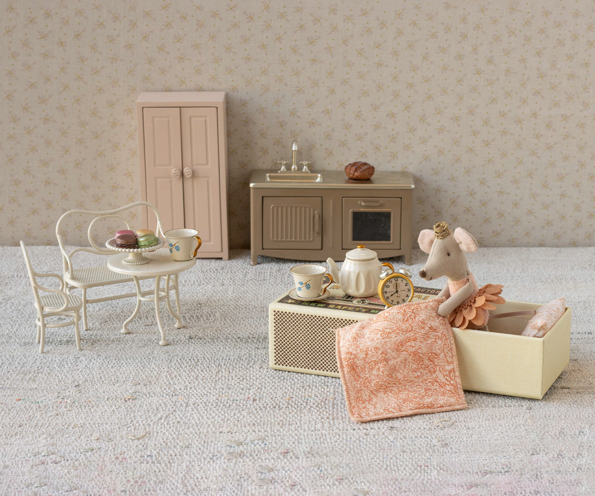 Princess Mouse, Little Sister in Matchbox (Peach)