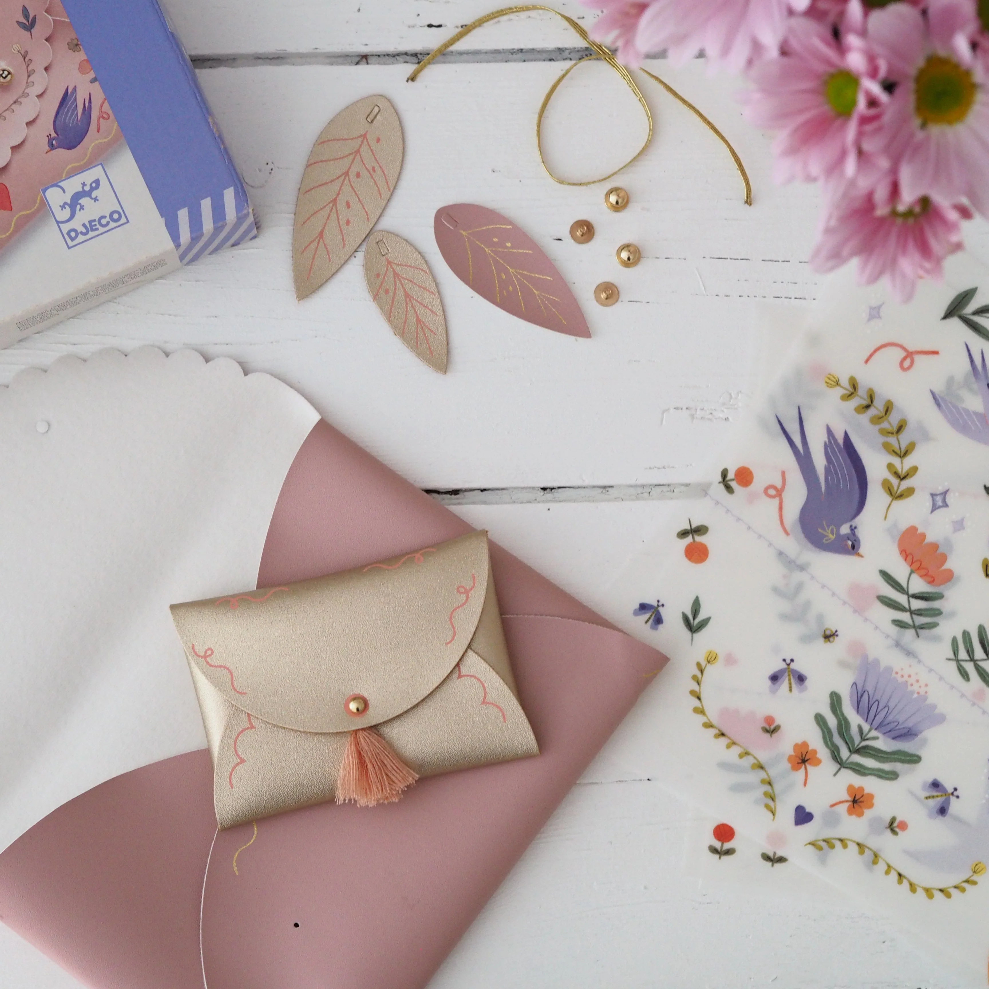 DIY Sweet Fashionista Pouches