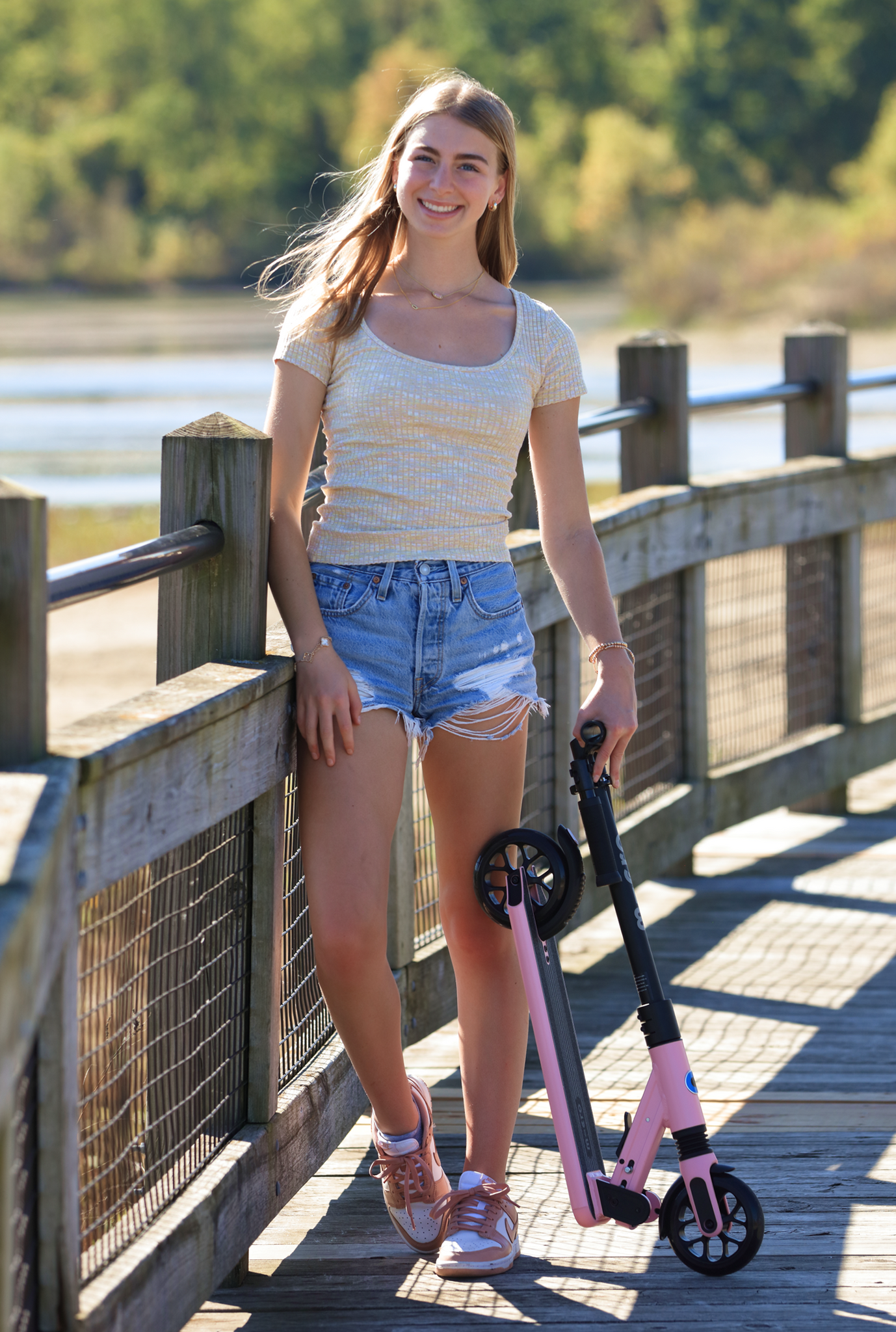 Micro Sprite Suspension Scooter - Pink