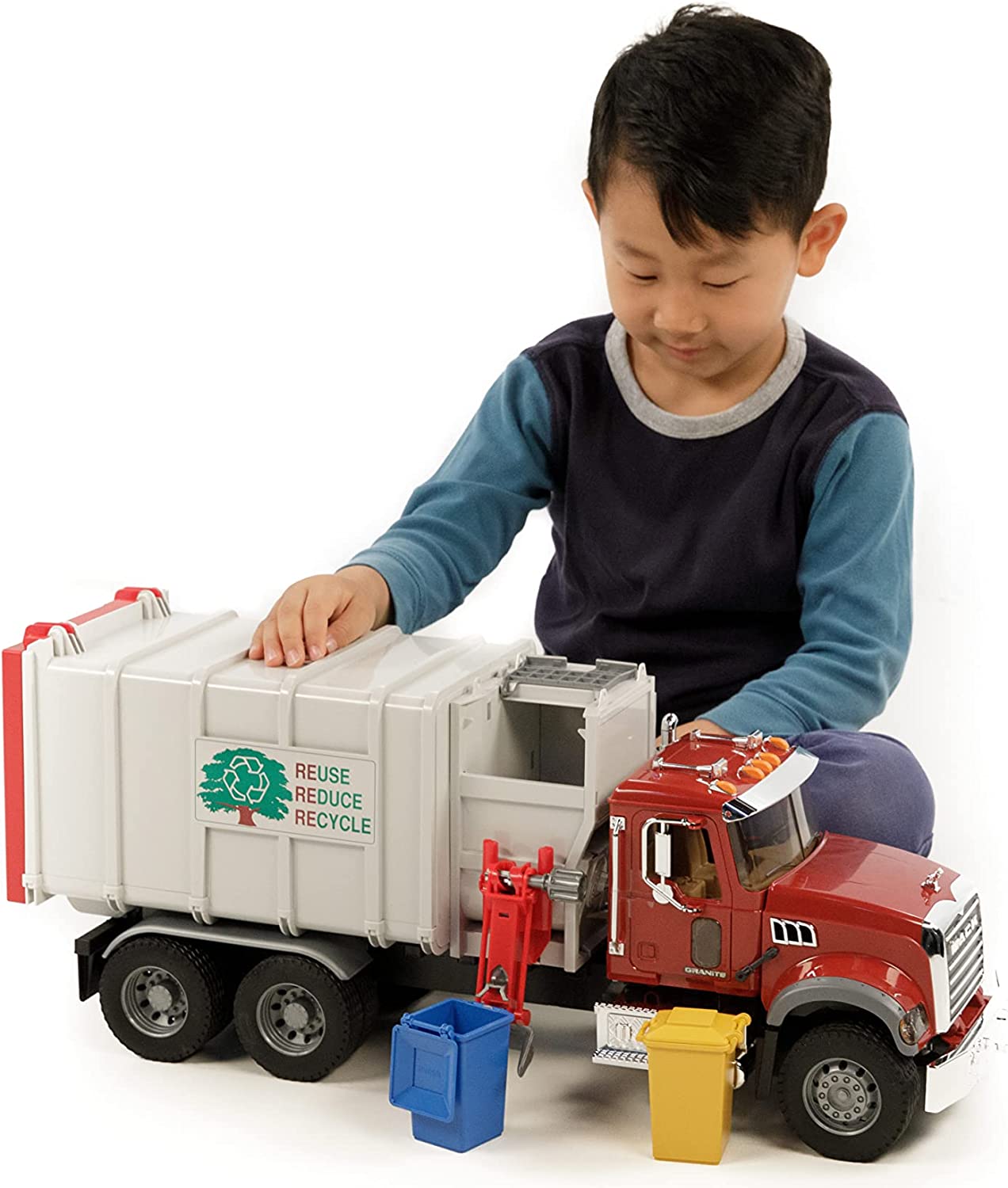 MACK Granite Side Loading Garbage Truck