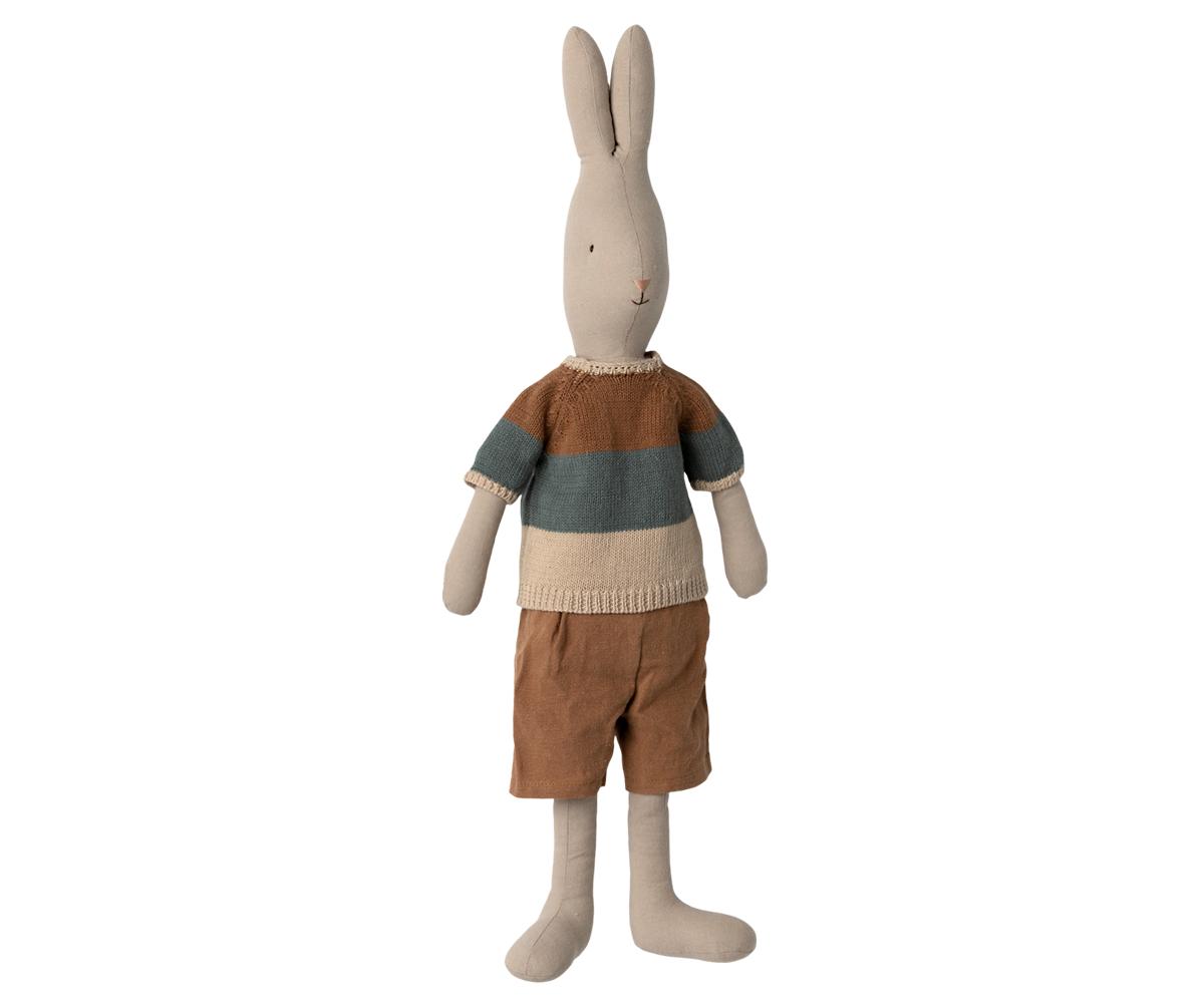 Rabbit Size 4, Classic - Knitted Shirt & Shorts