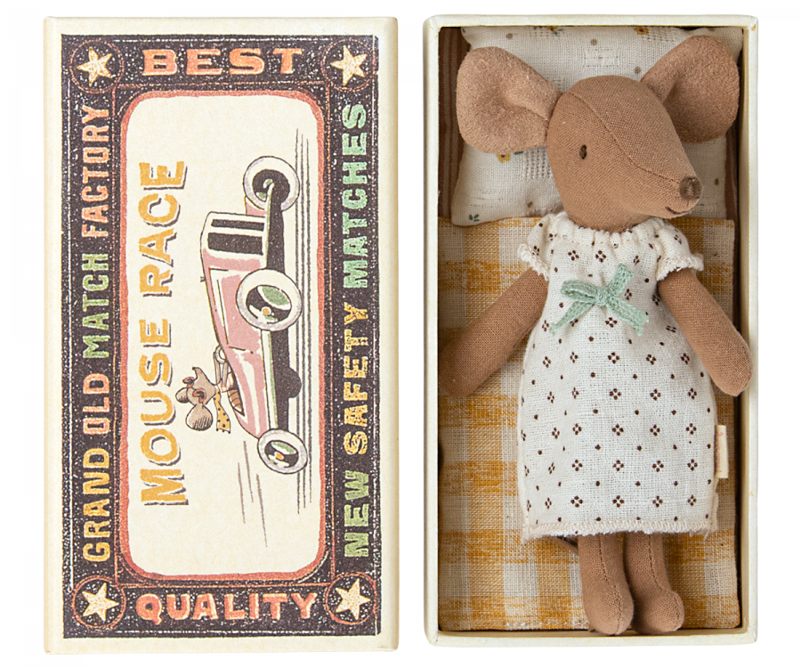 Big Sister Mouse in Box/ Brown