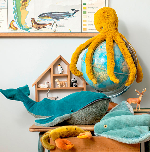 Whale, All Around the World