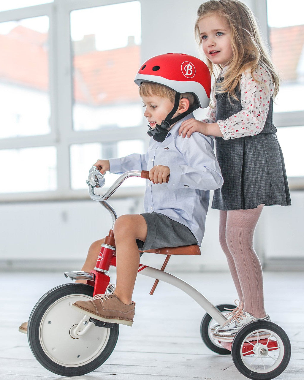 Baghera - A Red Vintage Tricycle