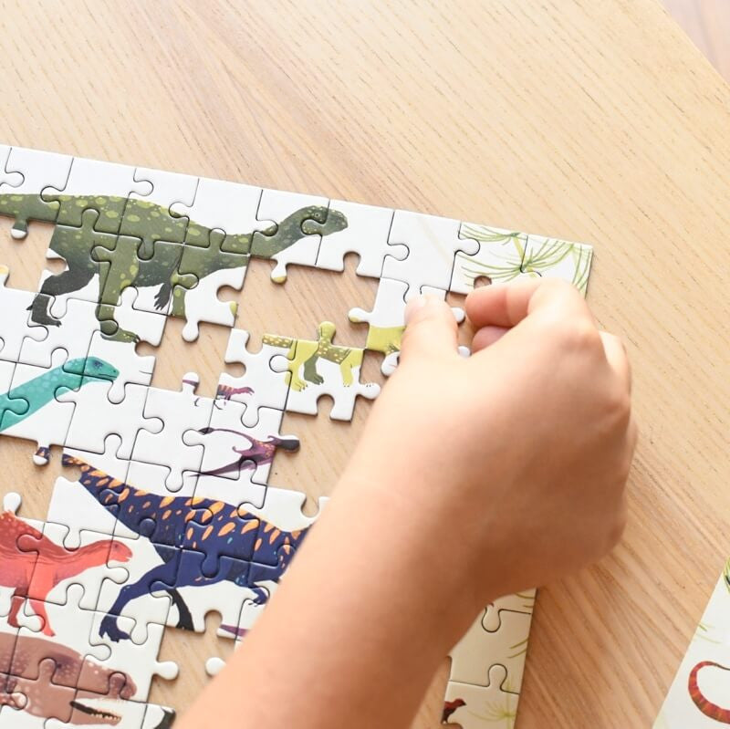 Dinosaurs - 285 pcs Puzzle